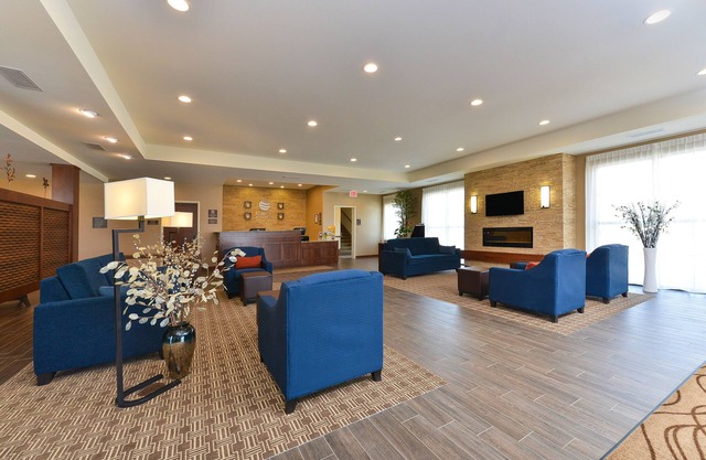 Comfort Inn & Suites Avera Southwest