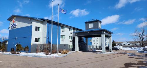 Comfort Inn & Suites Shakopee Downtown Area