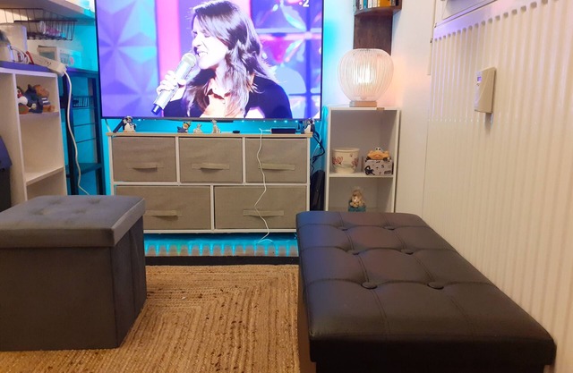 Comfort room