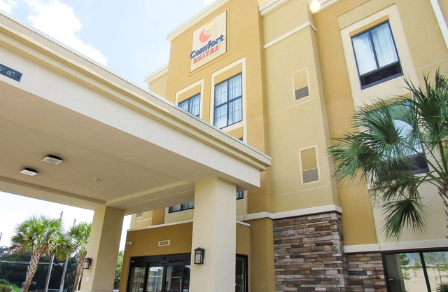 Comfort Suites Dunnellon near Rainbow Springs