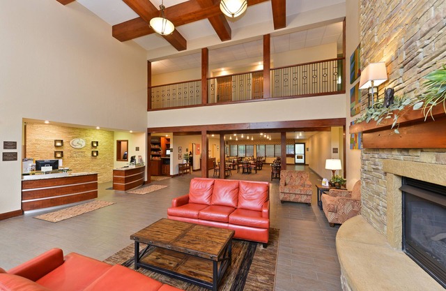 Comfort Suites near Route 66