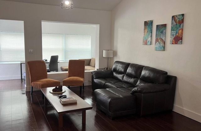 Comfortable and equipped House close to beaches-1820A