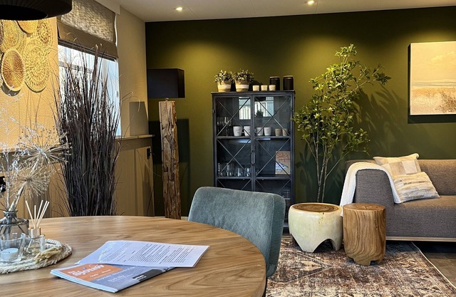 Comfortable and fully furnished apartment with modern bathroom