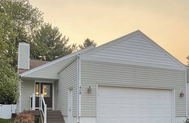 Comfortable and Spacious 3 Bedroom Home