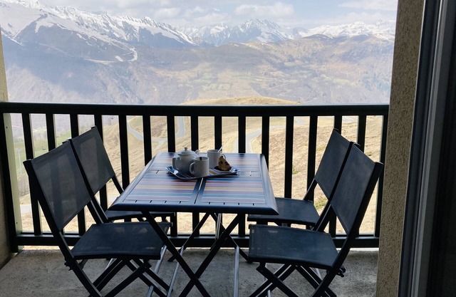 Comfortable apartment in the Peyragudes resort: ideal for 2 families!