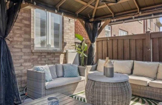 Comfortable & Cozy 2BR Hideaway