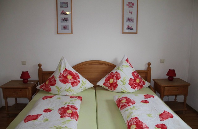 Comfortable apartment (30sqm2) in a quiet, sunny location