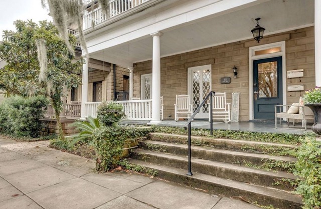 Comfortable escape in historic downtown Savannah
