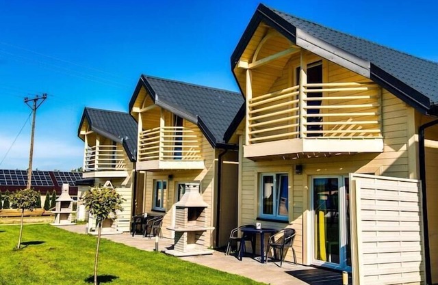 Comfortable holiday homes with a pool