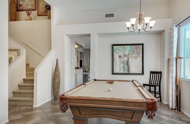 Comfortable home nestled between N. Phoenix & the mountains of Anthem
