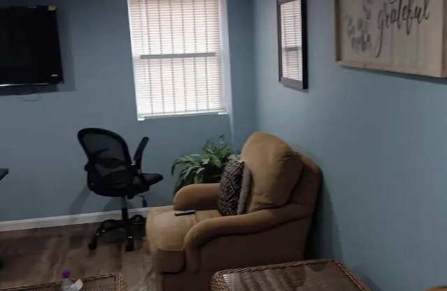 Comfortable home unit 2.