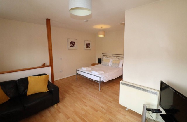 Comfortable Studio Apartment in Bracknell