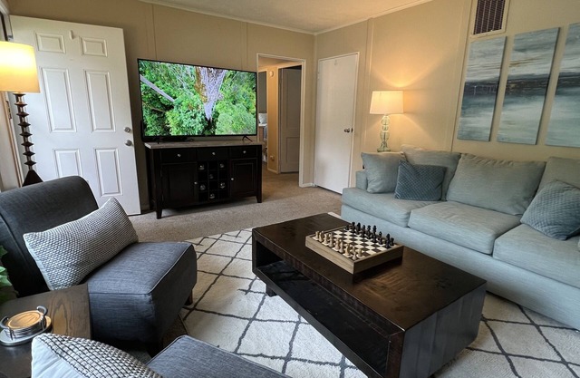 Comfy 3-Bedroom Vacation Home with Garage Parking!