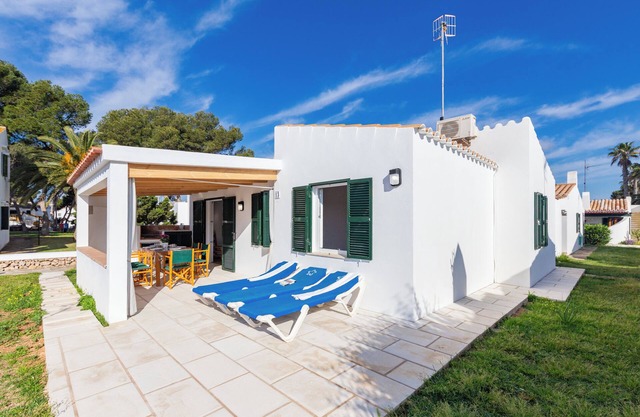 Communal pool and near the beach - Casa Son Xoriguer 13