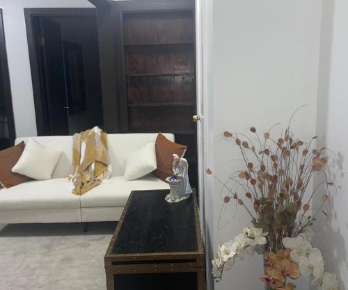 Comodo y economico Apartamento