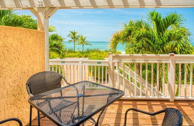 Conch townhouse