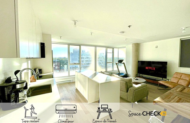 Condo New 5th floor ☼ View & AC ☼ Terrace ☼ Office