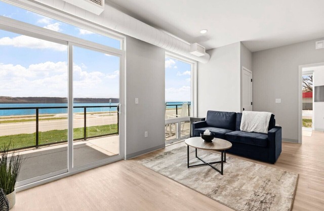 Condo with stunning views of Lake Pepin - Attached Garage Unit 106