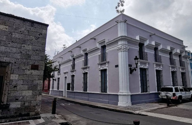 Condominium "Pitaya" Casona 9 Esquinas centro GDL