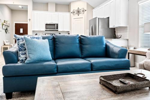 Conroe 3BR Sleeps 12 | Fenced Yard + Garage Games