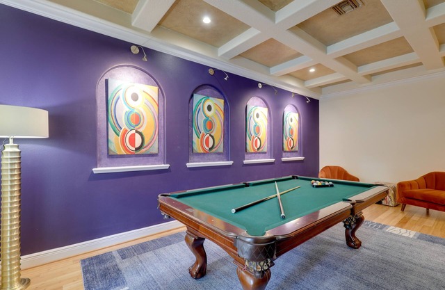 Contemporary Brandon Home w/Pool & Game Room