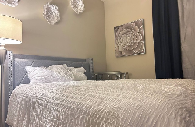 Contemporary Home Near ATL - Ideal For Work & Play - Mcdonough, GA