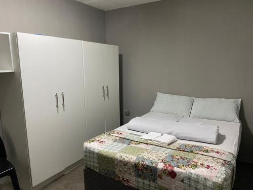 Contractors Accommodation at pio guest house