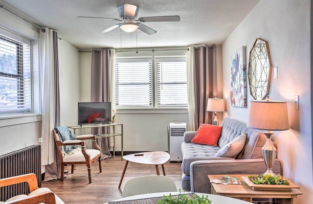 Convenient Lead Vacation Rental!