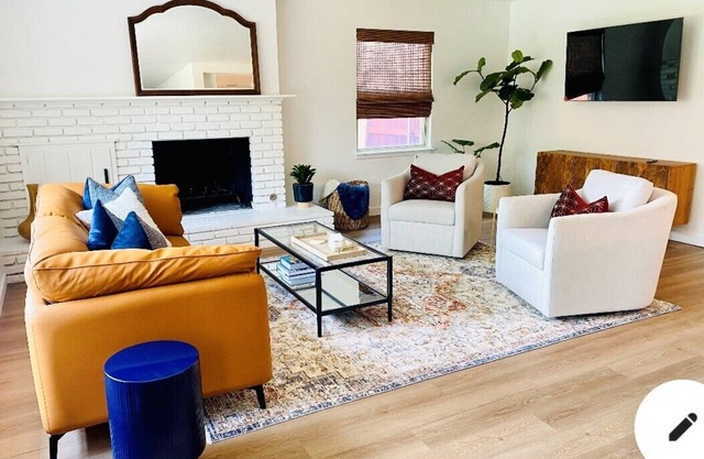 Cool comfort in the Heart of OKC - Fully renovated in a quiet neighborhood