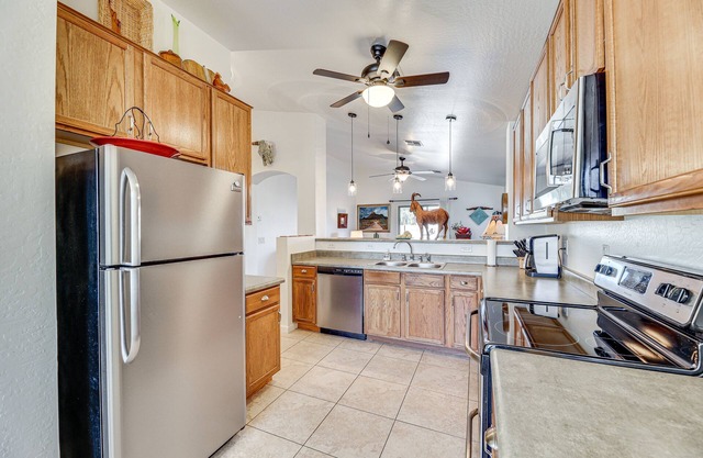 Coolidge Home w/ Patio, Near Casa Grande Monument!