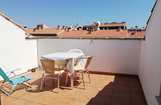 Coqueta Buhardilla con Terraza y Vistas al mar