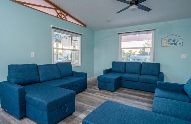 Coral Cottage