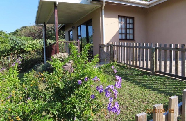 Coral Cottage