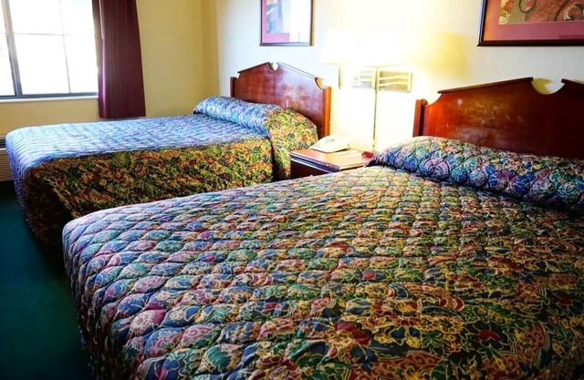 Coratel Inn & Suites by Jasper Wesley-Comfort 2 Queen Bed Non-Smoking