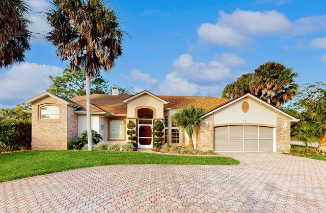 Corner-lot home with private pool, patio & fireplace - near golf/natural springs