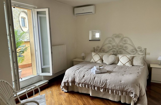 Cortonas Rooftop Nest