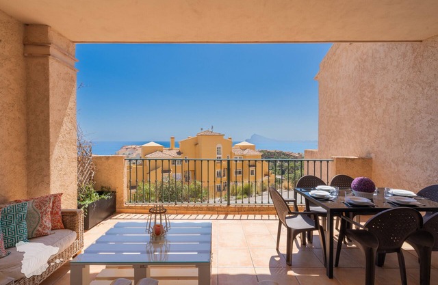 CostaBlancaDreams - Girasoles in Altea/Mascarat