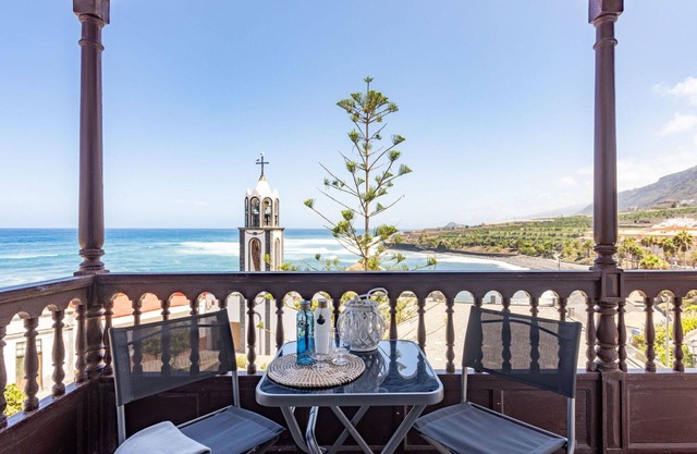 Cosy apartment for 6 guests with WIFI, TV, terrace and panoramic view