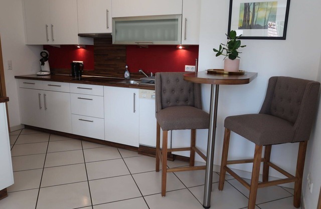 Cosy apartment for 4 guests with WIFI, TV, terrace and parking