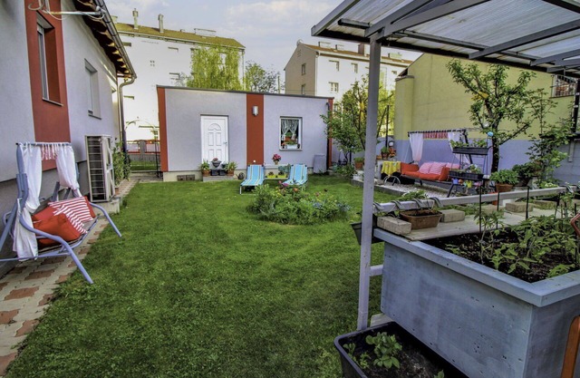 Cosy apartment for 5 guests with WIFI, TV and patio
