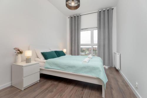 Cosy Apartment with Balcony in Rzeszów by Noclegi Renters