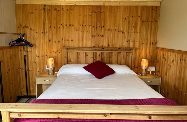 Cosy Cabin and Spa