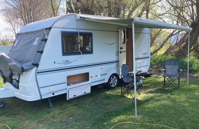 Cosy Caravan in Central Kaikoura only 5 mins walk to Town centre.