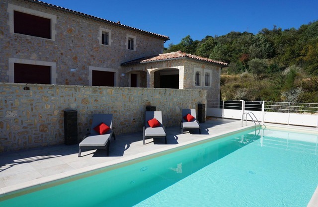 Cosy country house with private pool