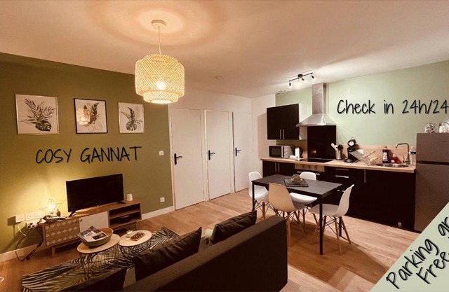 Cosy Gannat