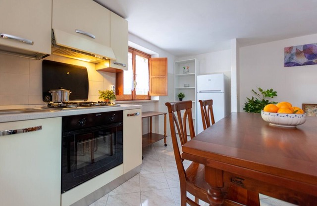 Cosy groundfloor apartment with sprawling garden