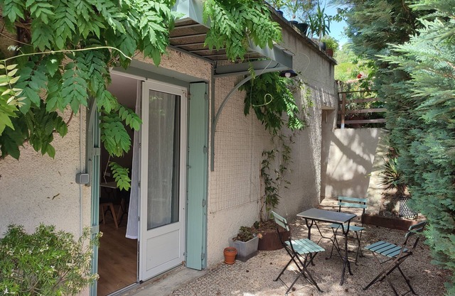 Cosy Maison D'hôtes, Terrasse Ombragée, Parking