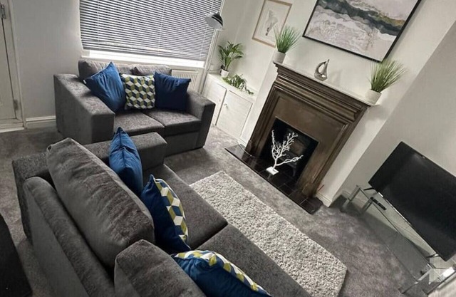 Cosy Nest Getaways 3 bed house, Rotherham