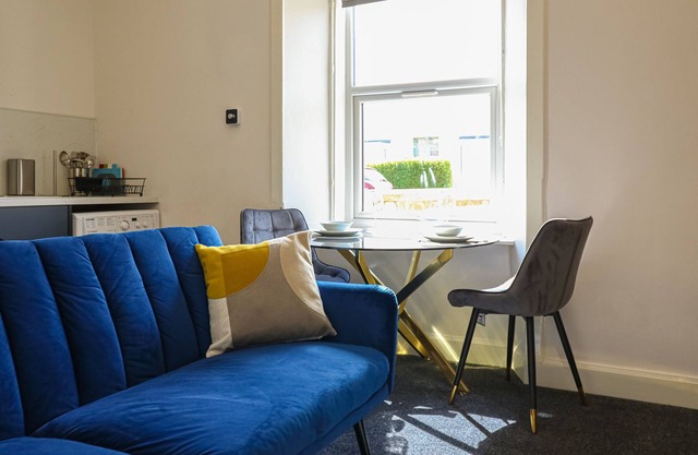Cosy seaside 1 bedroom apartment