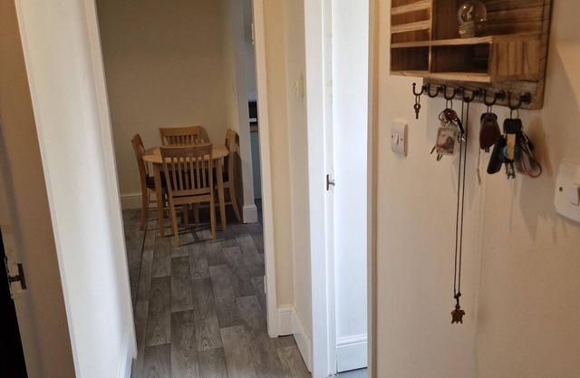 Cosy whole apartment with a fully equipped work station.